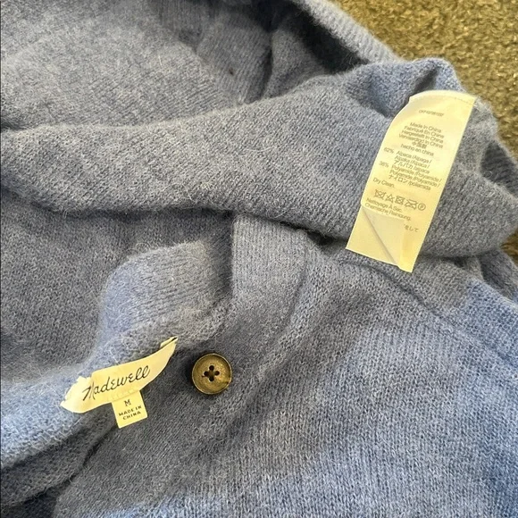 Madewell Blue Alpaca Blend Long Sleeve Cropped V Neck Cardigan Sweater Medium - Picture 9 of 9